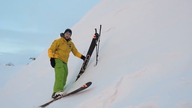 Как надеть горные лыжи на крутом склоне | Советы фрирайдеру смотреть онлайн