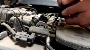 Замена свечей на Лада Гранта 16 кл без звёздочки.