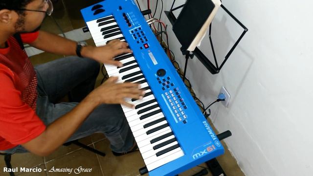 Yamaha MX61 - Amazing Grace смотреть онлайн