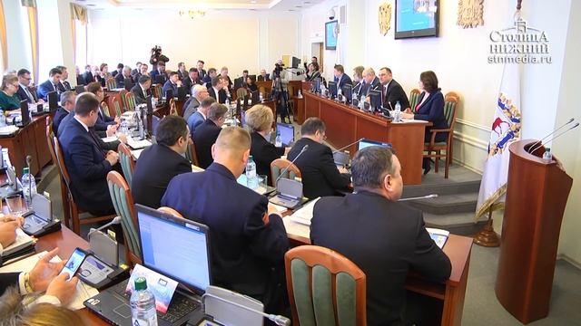 Замдиректора НИУ — филиала РАНХиГС Владимир Аврамцев — о кодексе этике для чиновников 16+ смотреть онлайн