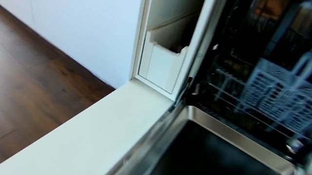 Кухня БЕЛЫЙ глянец + Дерево CLEAF. Обзор № 59. Ателье - Гермес. смотреть онлайн