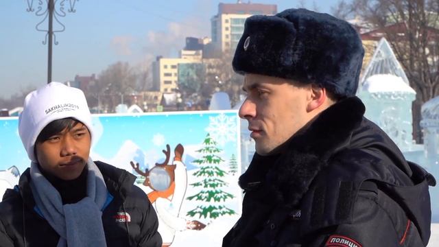 Полицейские на Сахалине выучили английский смотреть онлайн