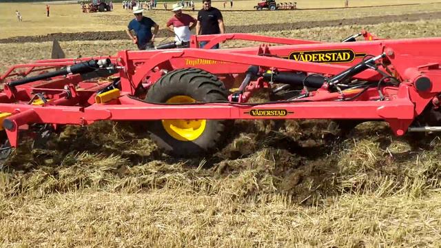 John Deere 8R 340 & väderstad top down 400 смотреть онлайн