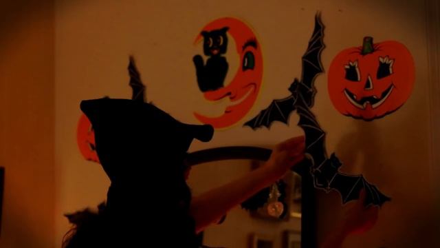 🕸️🎃 A COZY SPOOKY OCTOBER | Vintage Halloween Cottage Decor | DarkCottageCore Slow Living Vlog смотреть онлайн