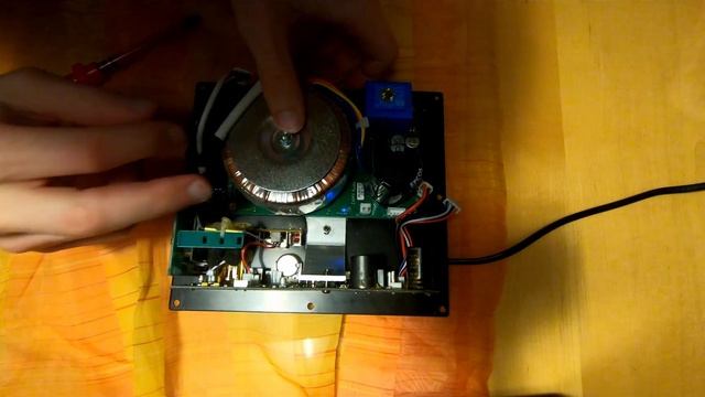 Harman Kardon Subwoofer HKTS 210 sub/230 reparieren | deutsch | Netzteil defekt | Canton SUB | SVS смотреть онлайн