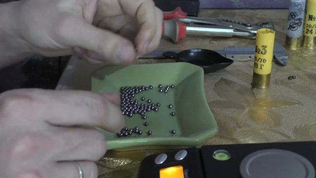 20 калибр. Разбор и сравнение патрона BORNAGHI №2(3.5мм) и ТАХО №3(3.5мм) смотреть онлайн