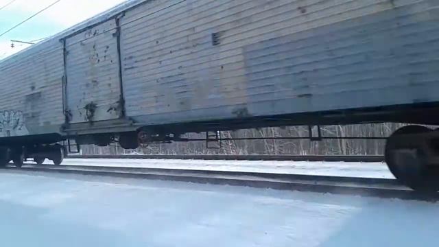 Электровоз ВЛ11М-349 с грузовым поездом смотреть онлайн