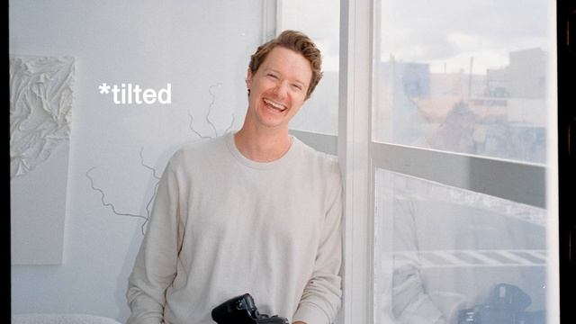 Contax G2 + Mamiya — Studio Portraits on Film (Kodak Portra 400) смотреть онлайн