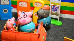 Свинка Пеппа Опоздала в школу ,Обзор игрушки Пеппа свинка, Смотреть Peppa Pig