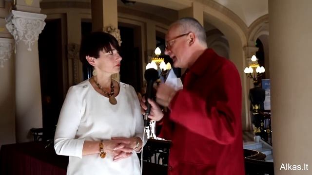„Pokalbiai su Audriu Antanaičiu”: kada įveiksime alergiją? смотреть онлайн