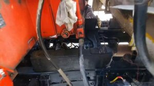 Рабочие будни #1. Ремонт гидравлики подъёма кабины.