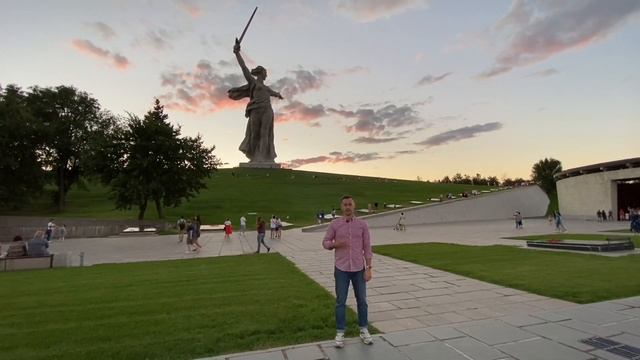 Что посмотреть в Волгограде за 1 день? Мамаев курган смотреть онлайн