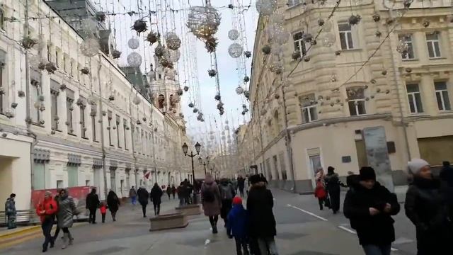 Новогодние нарядные улицы Москвы, январь 2020г.? смотреть онлайн