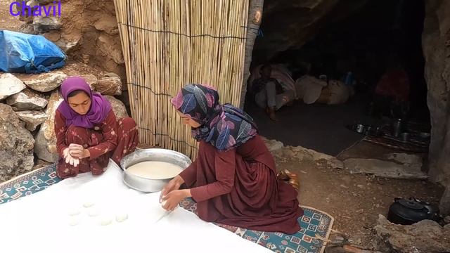 Baking Bread in the Mountains: Nomad Style (IRAN 2023) смотреть онлайн