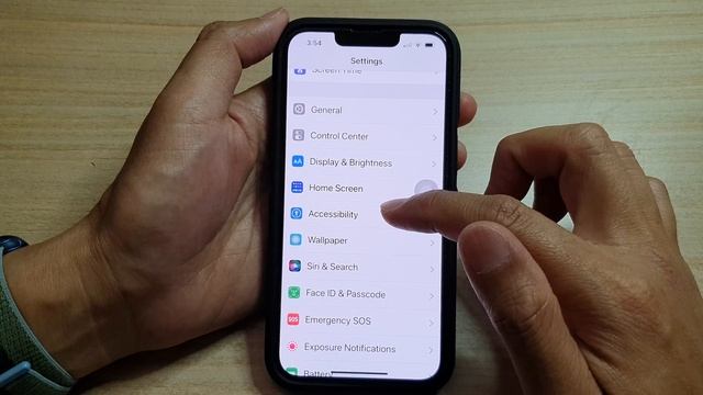 iPhone iOS 15: How to Permanently Turn Off Assistive Touch That Keeps Turning Back On смотреть онлайн
