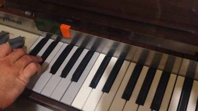 Bontempi POP5 Electric Organ 37. rwd RITMORCHESTRA смотреть онлайн