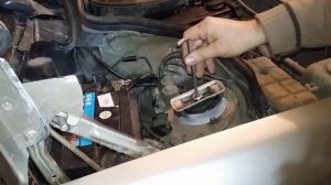 Как снять передний амортизатор мерседес W124