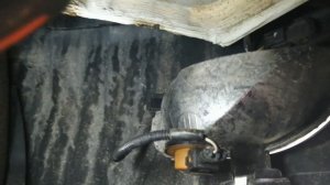 Замена лампы заднего хода на Рено Каптюр