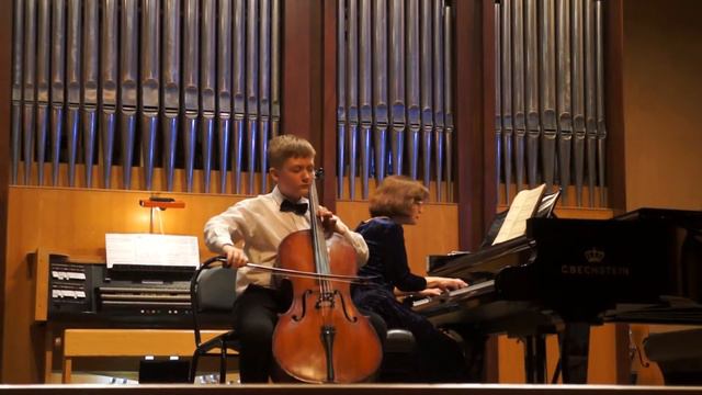 Schubert AVE MARIA ЯРОСЛАВ ШМИДТвиолончельПартияФ-ноОльгаКорсаковаСочи9.03.2018videoОльгаКореневска смотреть онлайн