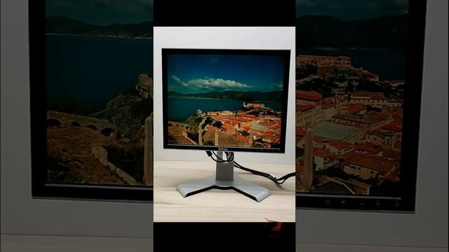 Video de funcionamento MONITOR COM ROTAÇÃO VERTICAL DELL 19 POLEGADAS смотреть онлайн