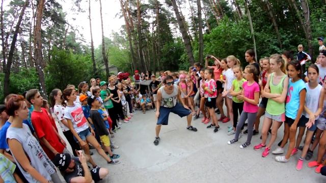 Panda. Locking Perfomance. Школа танцев Funk2mass . Харьков смотреть онлайн