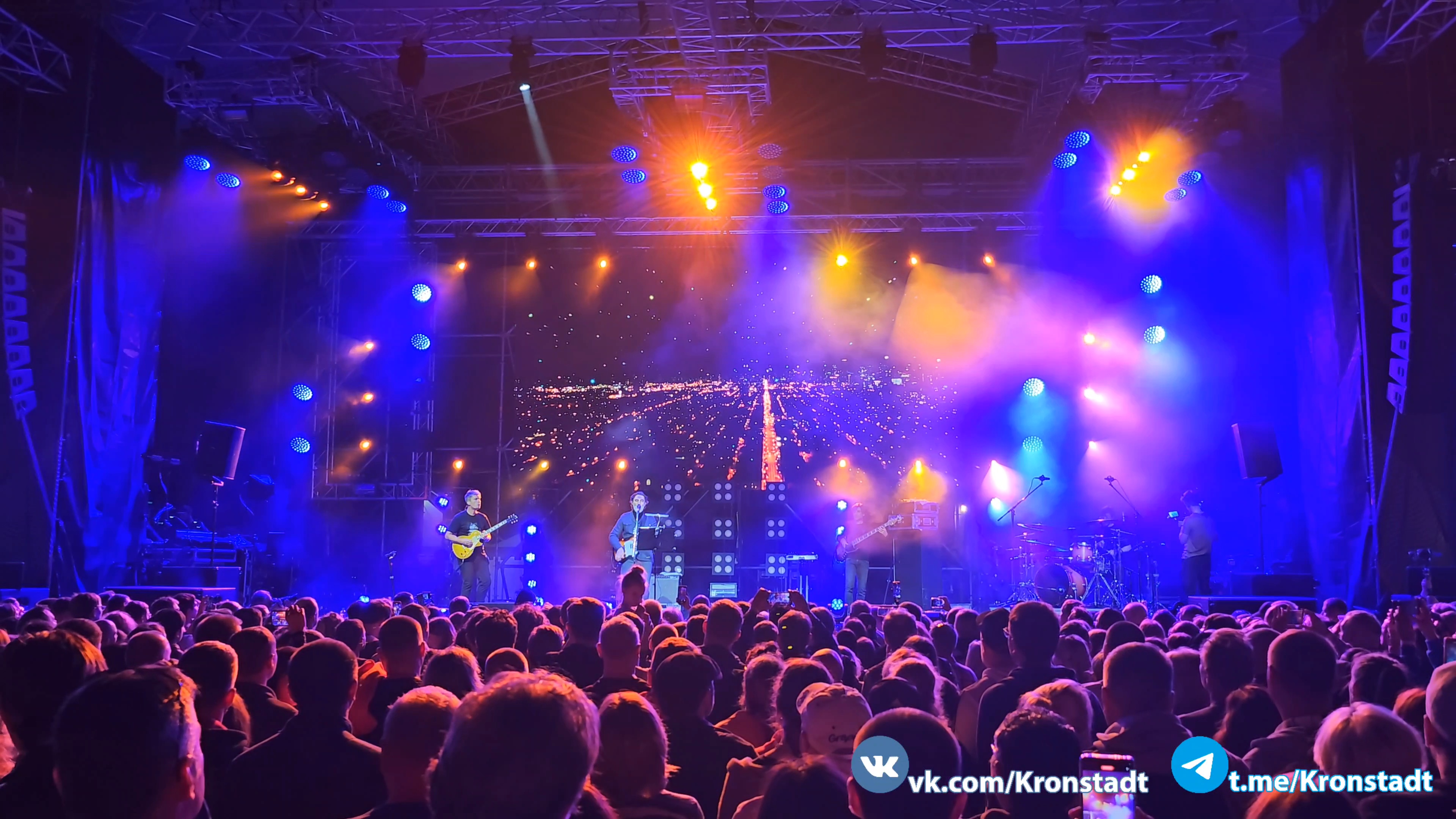 Чужая земля – Вячеслав Бутусов & ОРДЕН СЛАВЫ / «Рокштадт» в Кронштадте 2.09.2023 г. смотреть онлайн