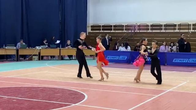 Якутск "Юниоры 1" ча-ча-ча смотреть онлайн