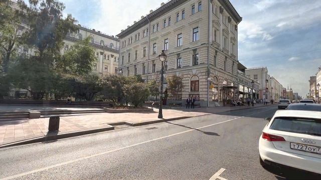 Moscow. Bolshaya Nikitskaya Street. August 2022. Большая Никитская улица. Август 2022 г. смотреть онлайн