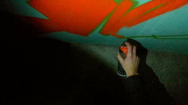 Граффити В Подъезде | Graffiti Bombing | Vandalism