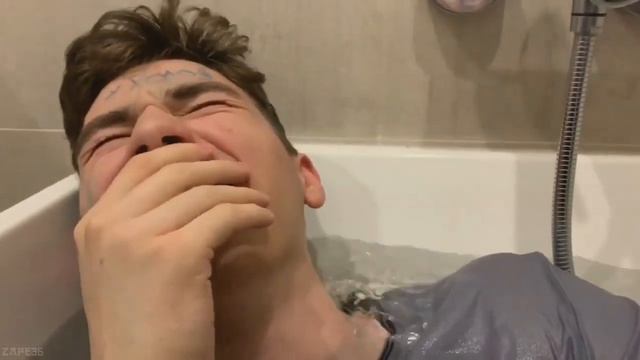 Двусмысленные фразы Брайна Мапса и Анастасиз смотреть онлайн