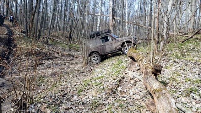 OFFROAD в чемодановском лесу,что может НИВА против Патриота смотреть онлайн