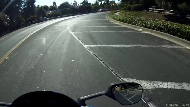 GitUp Git2 Pro | Motorcyle Helmet Setup смотреть онлайн