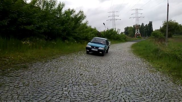 FSO Polonez Truck na torze FSO смотреть онлайн