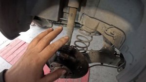 Шкода Октавия Прикипела тормозная трубка !!!