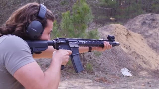 Я прикоснулся к AR 15 // Brandon Herrera на Русском Языке. смотреть онлайн