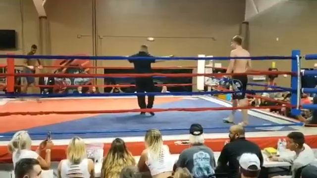 NightTimeGuru (Anthony Gardner) 🌙 & Jacob Beach 🌴 MMA смотреть онлайн