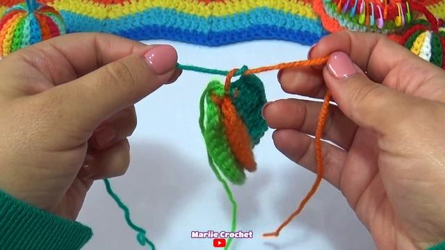 PELOTAS DE COLORES TEJIDAS CON SOBRANTES PASO A PASO A CROCHET смотреть онлайн