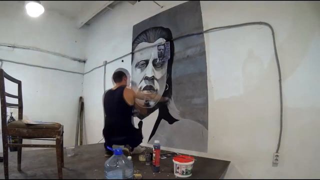 Рисунок в мастерской дяди Бэна. Джон Траволта смотреть онлайн