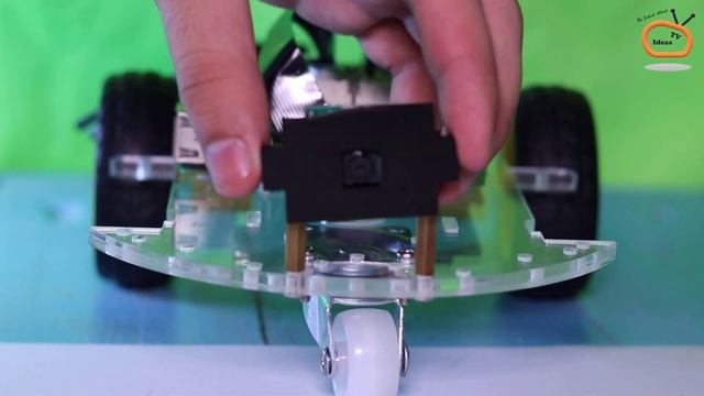 Raspberry Pi Camera Car DIY / How to make (Pi Robot Car) смотреть онлайн