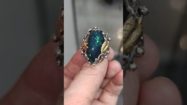 Кольцо с волшебным черным опалом! ??? в серебре и золоте? #украшения#jewellery#ювелирка#опалы #gems смотреть онлайн