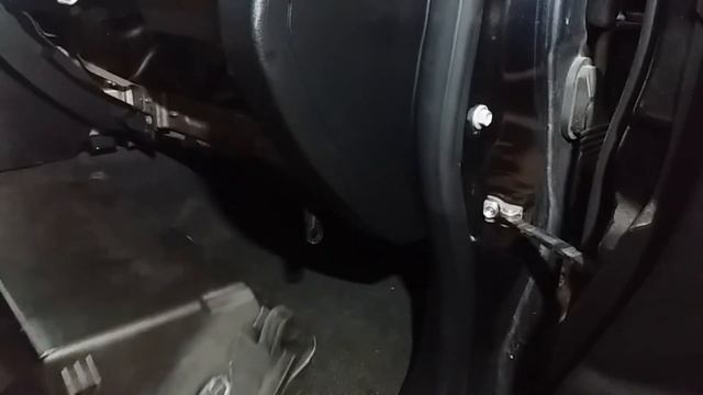 How to Change Engine Air Filter and Cabin Air Filter of Suzuki Grand Vitara смотреть онлайн