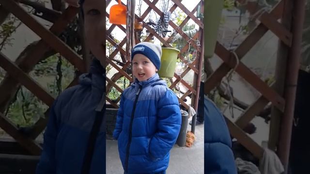 Отдых на автодоме. Балтийск. От души песня Что вижу, то и пою.