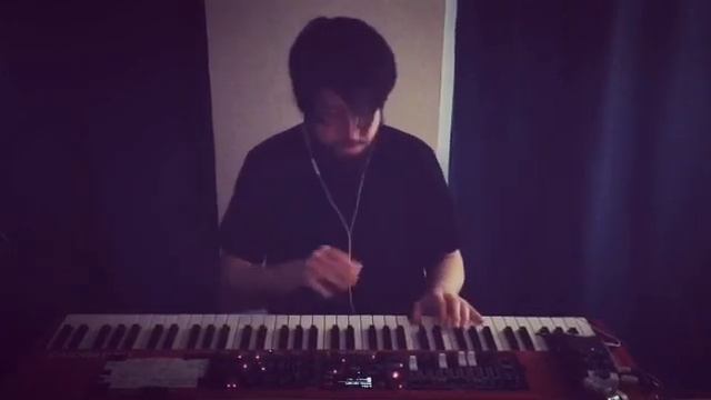 Keyboard Drumming by Burak Irmak смотреть онлайн