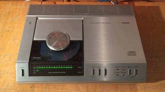 Philips CD100 vintage CD player - fully refurbished unit смотреть онлайн