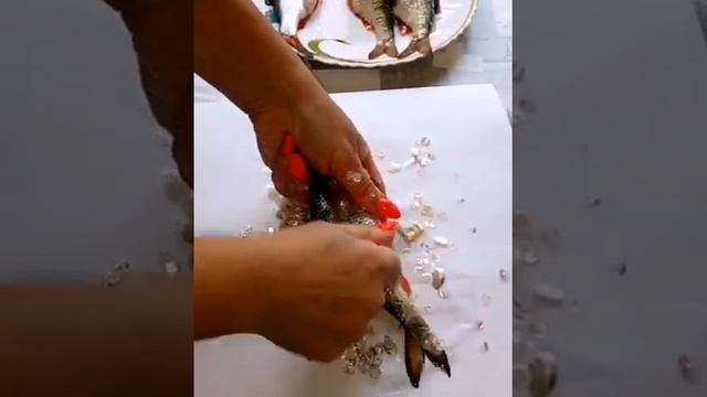 Плотва чистим быстро, уникальной рыбочисткой смотреть онлайн