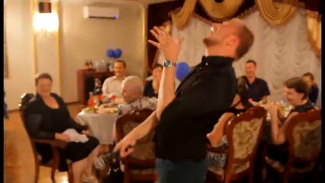 Константин Большаков Ведущий смотреть онлайн