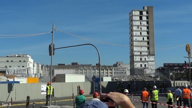 5 EXTREME Building Demolitions and Implosions смотреть онлайн
