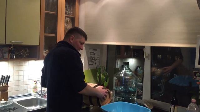 Дубовая бочка !Ялта! Крым смотреть онлайн