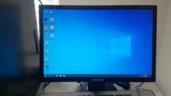 ASUS P5E-VM with CPU Intel Q9400, SSD 128 gb Fast computer even in 2021