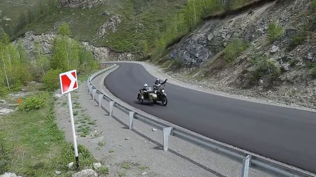 Обучающий видеоролик об особенностях управления мотоциклом Урал с коляской